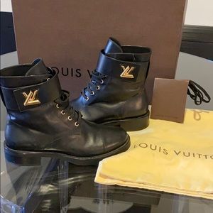 LOUIS VUITTON WONDERLAND RANGER BOOTS